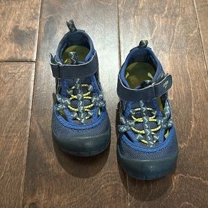 OshKosh Sandals Size 8